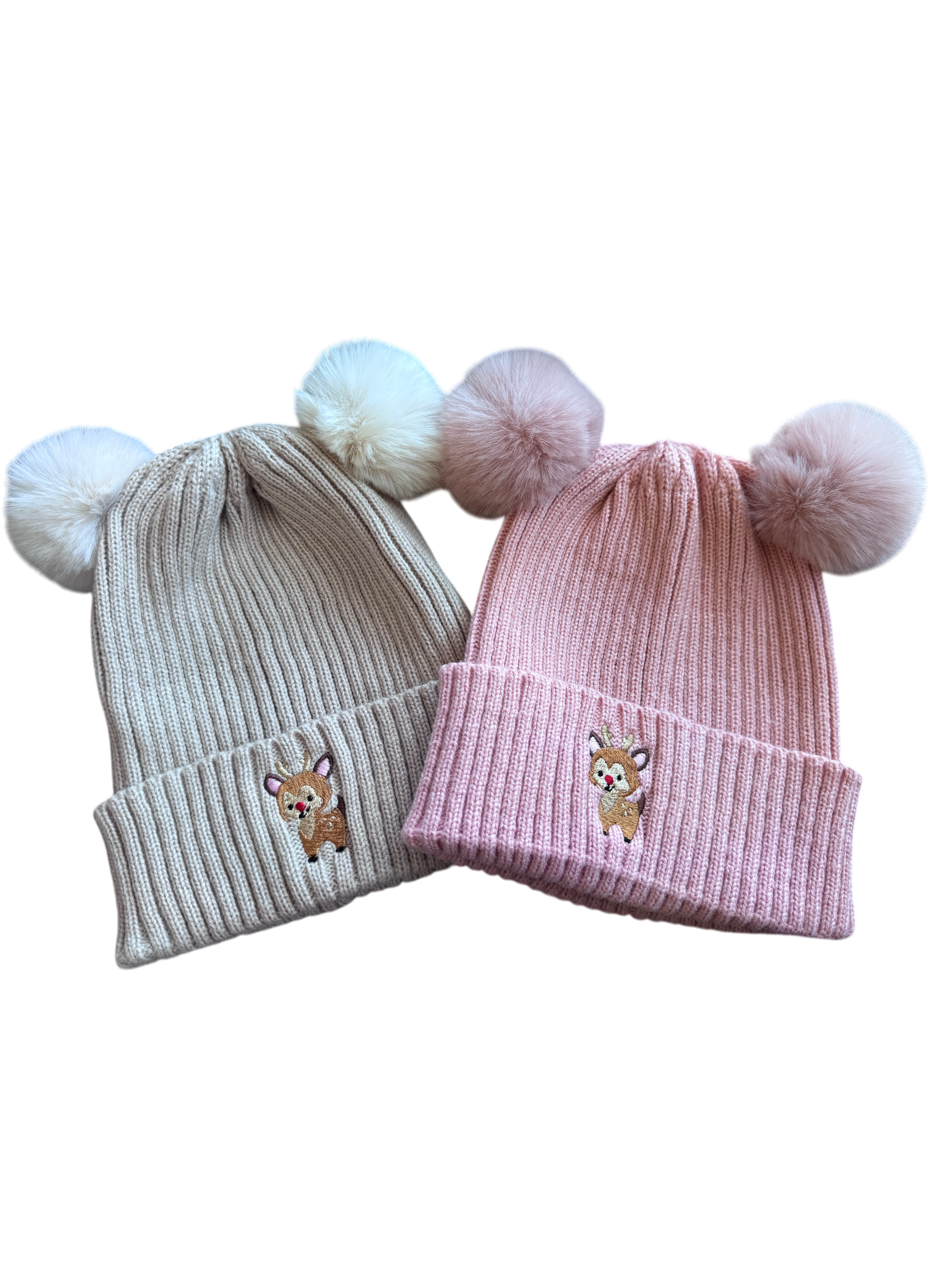 Mütze mit zwei Bommel und Rentier